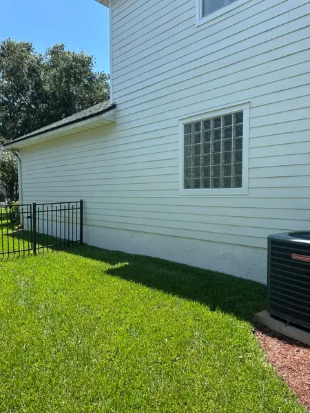 Exterior House Painting and Repairs in Jacksonville Beach